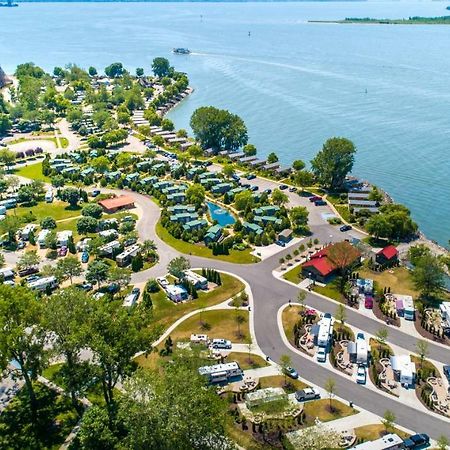 Отель Cedar Point'S Lighthouse Point Сандаски Экстерьер фото