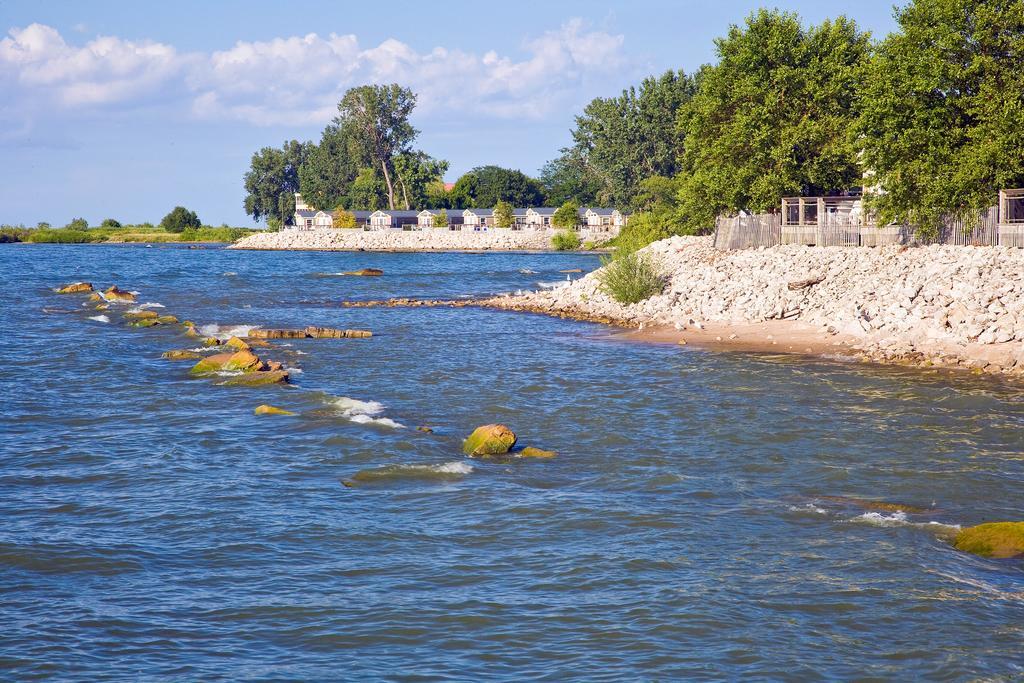 Отель Cedar Point'S Lighthouse Point Сандаски Экстерьер фото